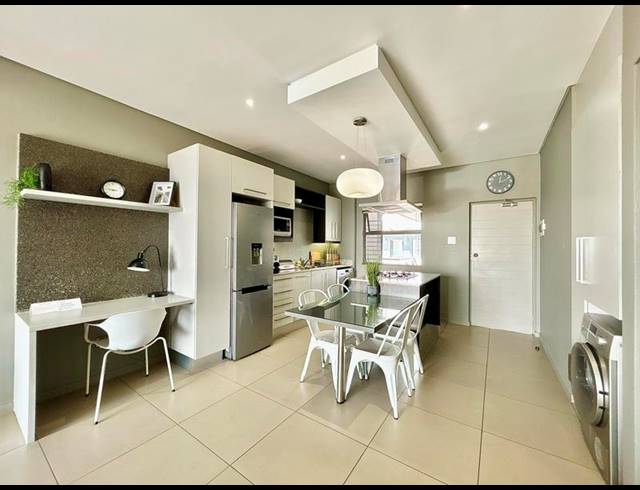2 BEDROOM APARTMENT FOR SALE IN BRYANSTON